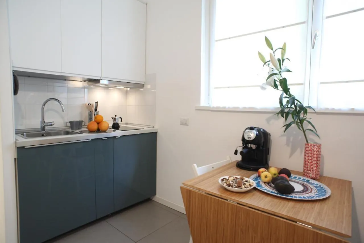 San Martino House: Bright And Central! Milão